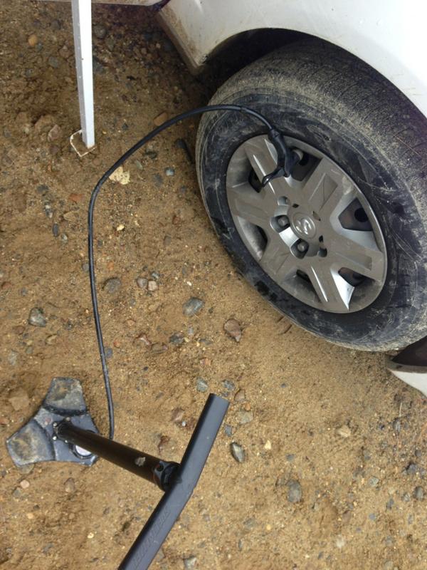 RIT_Cycling's tweet photo. Van tire was running low, fixed it cycling style http://t.co/8tPr55lu