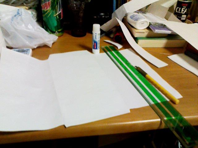 Souri Yoshio 今日出す退職届用に長形３号の白封筒が要るが 近所のコンビニに売っていないので手作り中 大人の工作って感じ 手作り感覚の退職 Http T Co Ehjlcix0