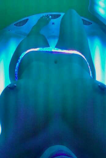 lillyrose691's tweet photo. Tanning :) http://t.co/ueGfDL92