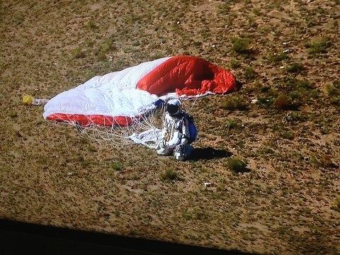 armwd's tweet photo. Felix has landed safely from his jump from the stratosphere! #Respect #YOLO http://t.co/pdurNfdY