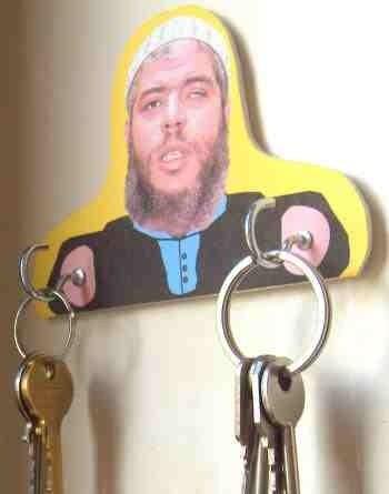 JAMason321's tweet image. Ha! I want this! #AbuHamza #KeyHook #funny