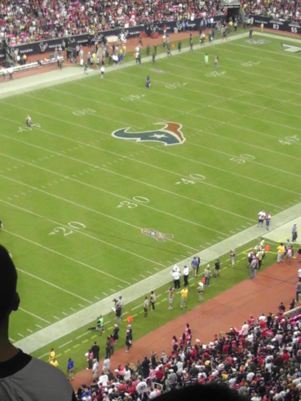 Kool_Rod's tweet photo. Kickoff http://t.co/9nxQeWP4