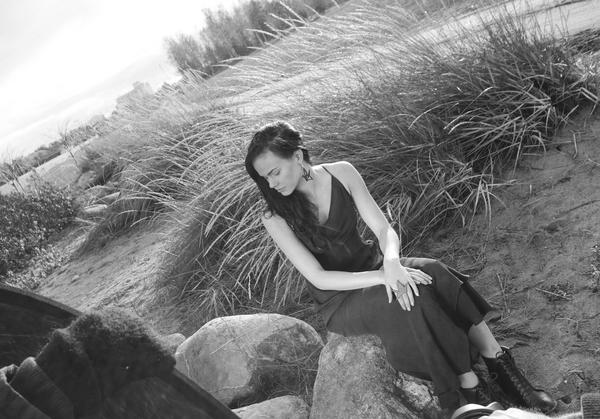 yozendesign's tweet photo. YO ZEN spent the day on the beach. New thigns are coming on the 27th of October. We are really excited, how about you? http://t.co/Ma9v13QE
