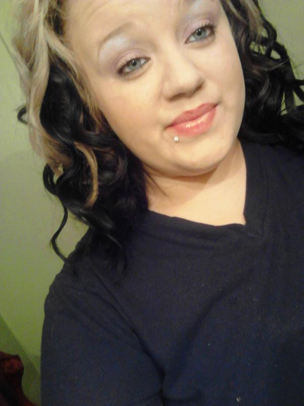 ShaBeautiful31's tweet photo. :-) http://t.co/uSnedlJW