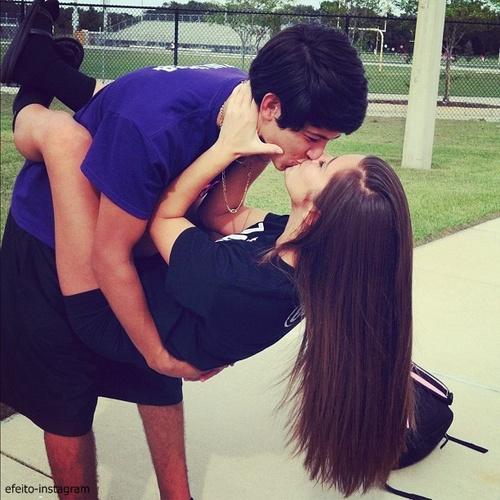 FallFever1's tweet image. RT if you want a cute relationship