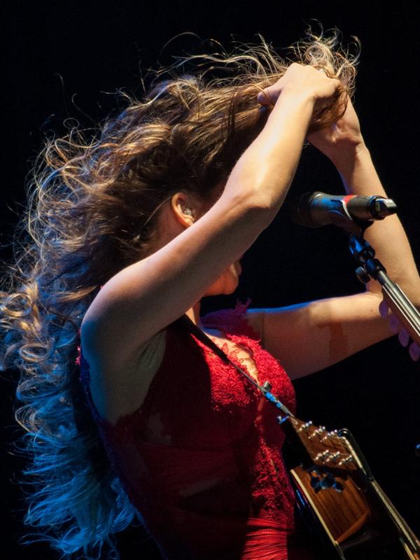 PaulaFernandes7's tweet photo. Foto Hélder Palma! http://t.co/yQ6Zcncd