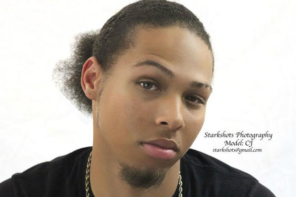 702kidVEGAS's tweet photo. photo shoot done, time to instragrameet... http://t.co/NP8AVawO
