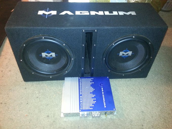 I got 2 mtx 10s a box n 800 watt amp 4 sale http://t.co/Tb1Aj0Sk<a href="/tag/csrclassics"class="tags"><span>#csrclassics</span></a>
