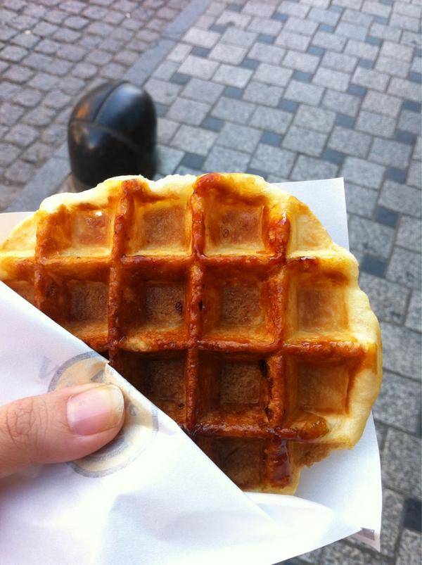 아침의 와플!
달달하게 아침 시작합니다:) #bbang
