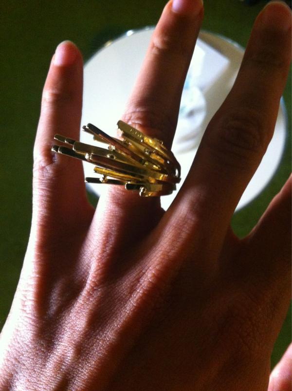 AliBouali's tweet photo. Hey Psst, ik weet n leuk cadeau...als we as vrij allemaal een kwartje bijleggen... wie doet r mee? (de echte!) http://t.co/vgFTFzgG