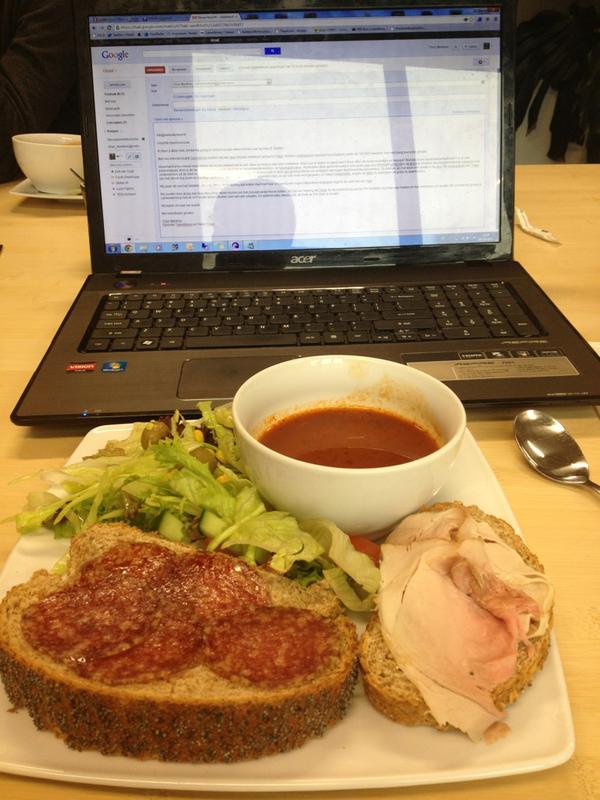 chielmenthen's tweet image. Perfect geregeld bij Seats2Meet Eindhoven! Met @Luukp94 en @DennisG_NL #Trippr