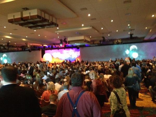 jdpavis's tweet photo. @ExactTarget connections 2012 is about to kickoff with keynote speech. #ET12 #in http://t.co/DR2XrWqa