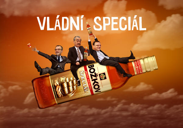 BozkovStock's tweet photo. Je to pták? Je to letadlo? Ne, to jen vládní #speciál trochu ztratil výšku po víkendových volbách. http://t.co/WSse5x2b