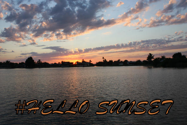 tlhsunshine673's tweet image. @tylerfarr  Here is my addition.... #hellosunset florida style