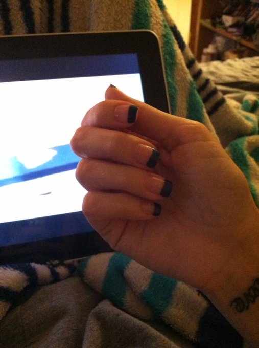 I'm getting good at doing my nails myself 💁💅 http://t.co/VHn75wAZ<a href="/tag/bejealous"class="tags"><span>#bejealous</span></a>