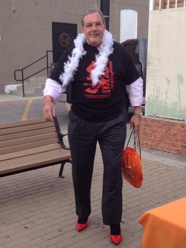 DeeMargo's tweet photo. Had a great time #walkamile in her shoes, from what I hear best year yet! #elpaso #txlege http://t.co/MVJDwWCM