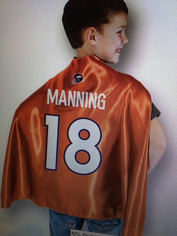 alexa_tweets2's tweet image. My Halloween costume &amp;gt; yours. #FootballFanProbs @niccolee_alves