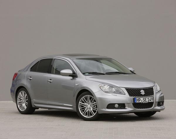New album "2010 Suzuki Kizashi Sport" auto-pics.com/#/Suzuki/Kizas…