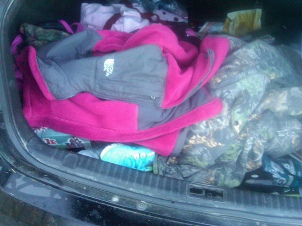 almullins96's tweet image. My trunk is a closet. #4jackets #2pairsofshoes