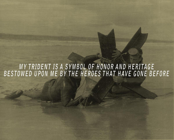 us_navyseals's tweet photo. My Trident is a symbol of honor and heritage. Bestowed upon me by the heroes that have gone before. #Navyseals http://t.co/SgTA0YbA