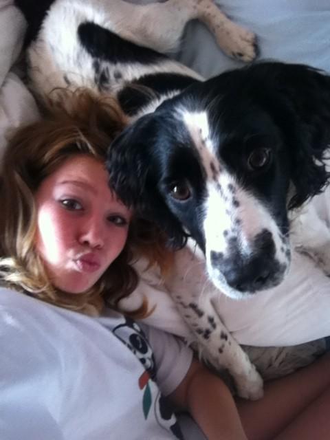 Hello_imRubes's tweet image. Chilling with da pup xx