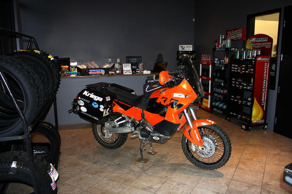 ZenMotoStore tweet picture