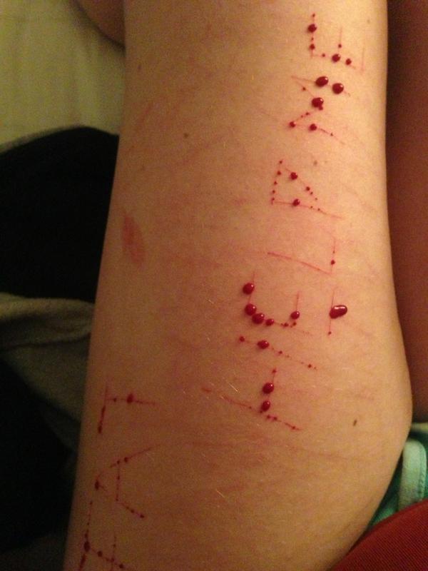 Painfullyempty's tweet image. *triggering* shorts?! Must be fucking joking.