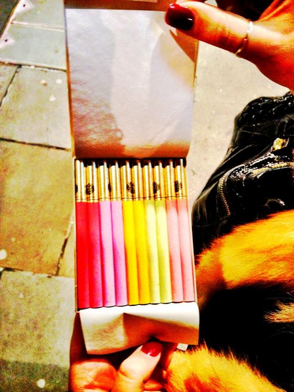 ChicBetch's tweet image. Sexy ass death sticks... #cig