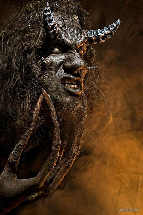 Macabre4U's tweet photo. #Dark #Horror http://t.co/nBjq2zCw