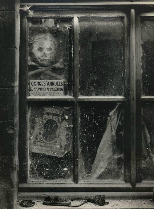 Macabre4U's tweet photo. #Dark #Horror http://t.co/dQYMZV6x