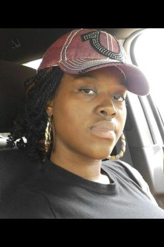 SheJust2much tweet picture