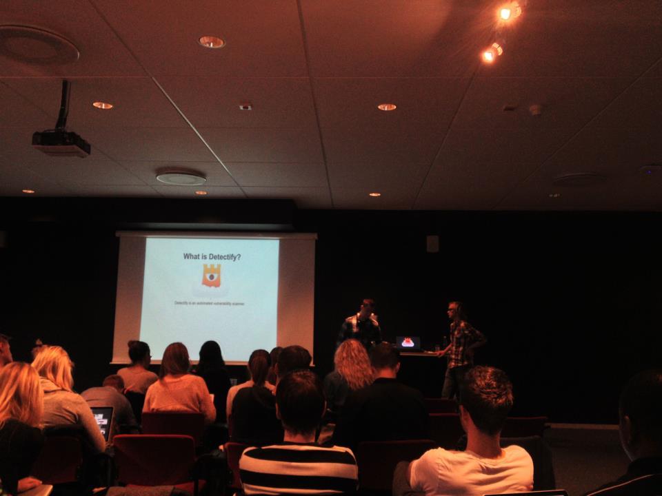HyperIsland - #DDS13