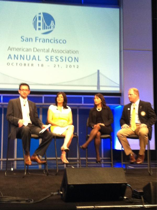 ADAnewdentists's tweet photo. New dentist round table discussion at The ADA Annual Session #ada12 http://t.co/Wg3mtPBr
