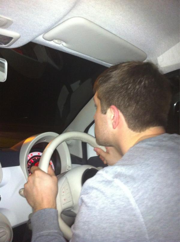 carysjordan's tweet image. Interesting way of driving @RyanjDavies   #aerodynamic #goingfaster #nerd #myboyfriend! #blackwoooood!  🚗😊