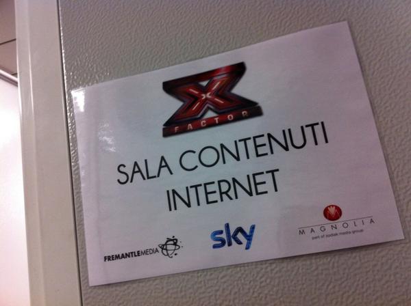 X Factor 2012 - Pagina 7 A5iaQnmCIAAOGXk