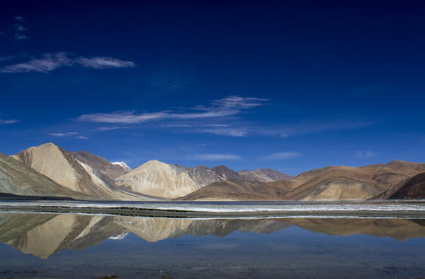 anjumpat's tweet photo. Pangong tso...the unforgettable!!!! http://t.co/hl1r2q4A