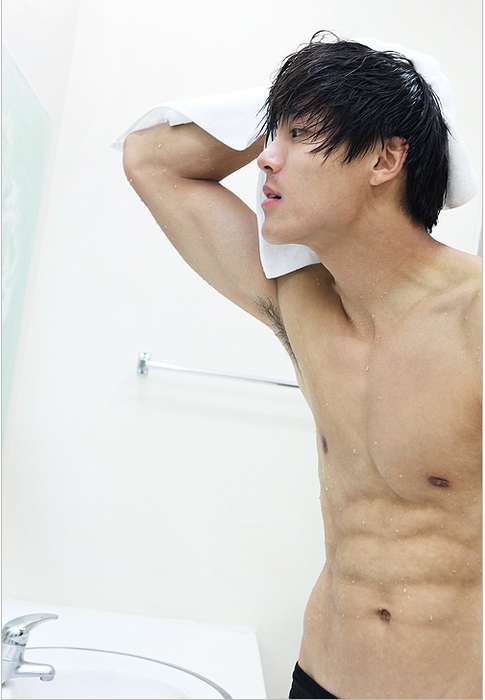 saingannya minho di drama TTBY,mimin demen deh XD