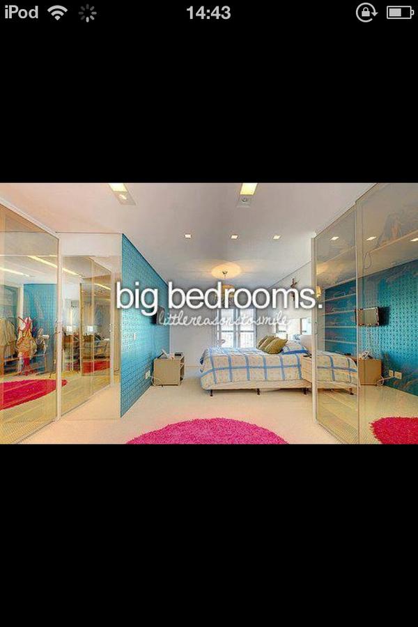 MeidenTweetsXXL's tweet photo. RT als je deze kamer wel als je slaapkamer wilt http://t.co/qW1VgcmC