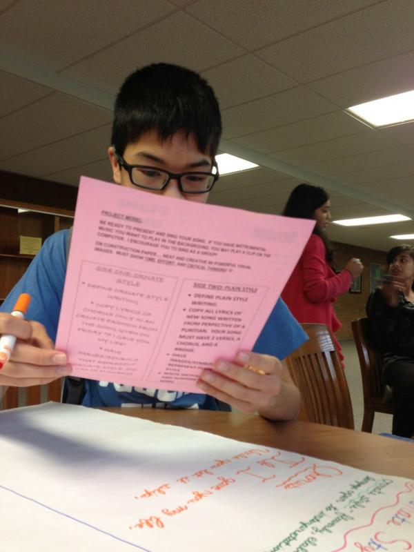 TheDavidNguyen's tweet image. when @prab_bhatti7 takes photos of you working hard on a #litproject while he sits there and plays games. #lololol