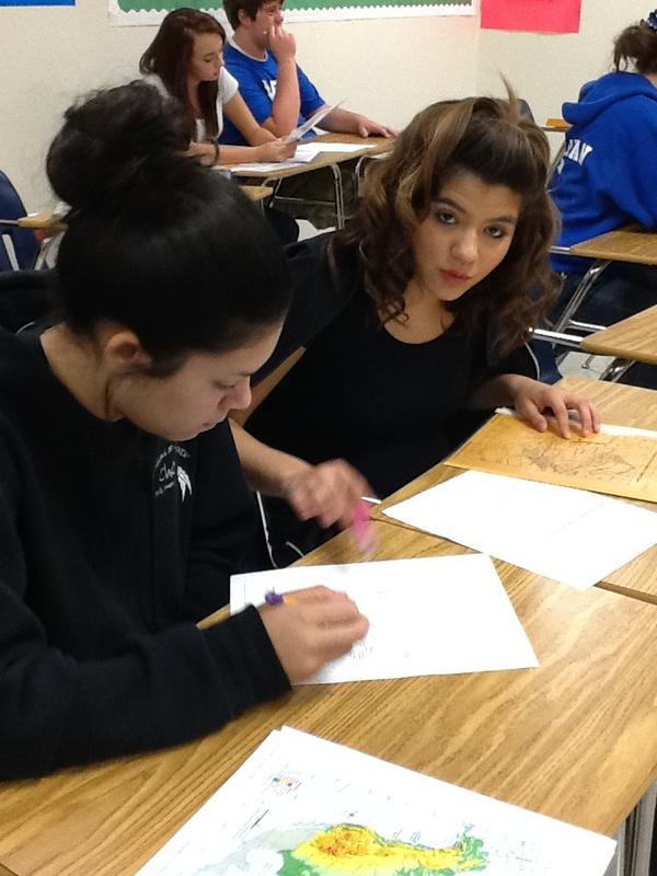 nhansenclass's tweet photo. Mapping lab time http://t.co/bnDoHmlW