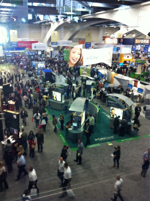 ADAnewdentists's tweet photo. Thousands pack the aisles of the show floor at The ADA Annual Session #ada12 http://t.co/LuYe0LhU