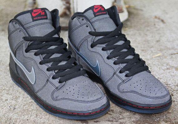 nike dunk sb high raging bull 3m