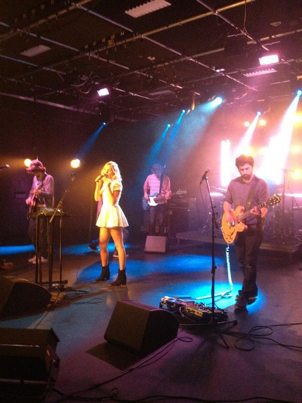 AOL_Studios's tweet image. SNEAK PEEK!! 90 minutes until our LIVE stream with @JJAMZmusic brought to you by @Spinner and @aolmusic #TheInterface