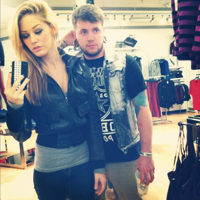 Mall rats http://t.co/eZepiu3q<a href="/tag/bejealous"class="tags"><span>#bejealous</span></a>