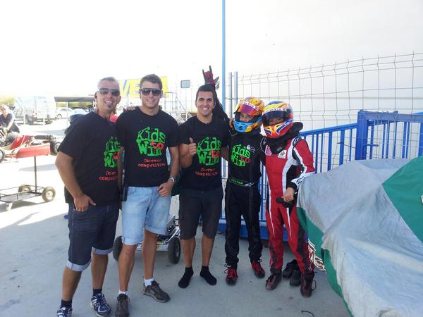 kidstowin's tweet photo. EsTA SEMANA VAMOS A REALIZAR UNOS INTENSOS TEST BAJO LA LLUVIAA! NO SE PUEDE PARAR... A TOPE CON LOS KIDS! http://t.co/iwJdA0lt