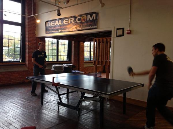 rnadworny's tweet image. I challenge @justincutroni or @vtcairncross @HackVT: The volunteers are testing out the ping pong table #HackVT