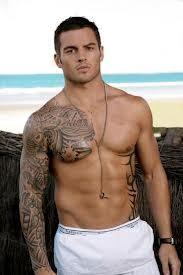 HveToGetThisOut's tweet photo. My tattoos bring all the girls to the yard! http://t.co/VkeyIJMl