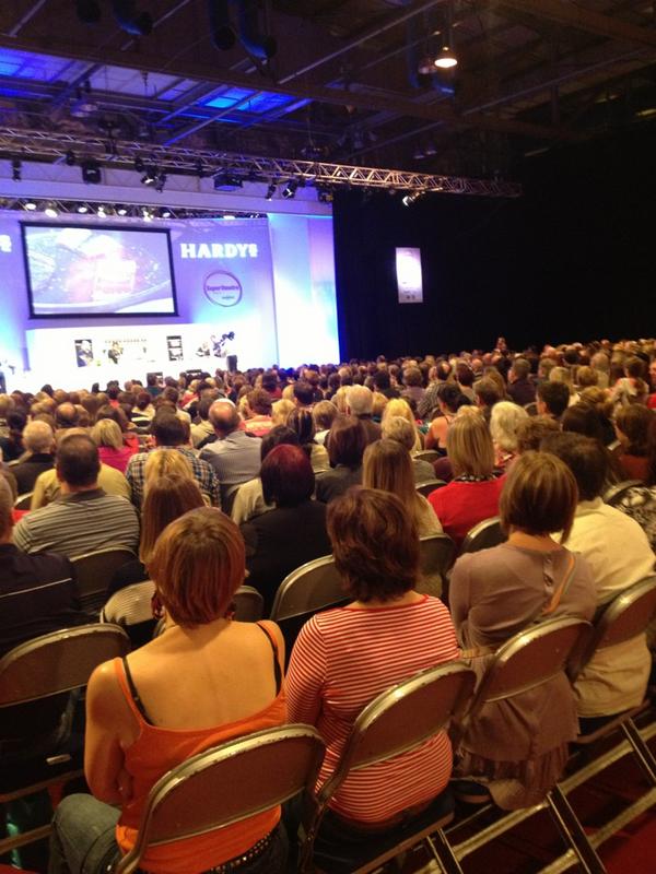 MasterChefUK's tweet photo. Full house at @BBCGoodFoodShow watching @emmak67 and @hungrymauritian #bbcgf http://t.co/tbgyU9kc