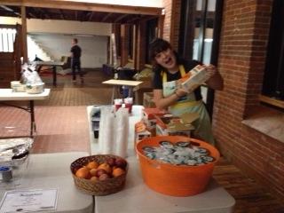 ThisIsVT's tweet image. RT @sticky_mommy: #hackvt volunteer crew making pancakes, bacon, shadow cross farms eggs, yogurt, granola &amp;amp; smiles.