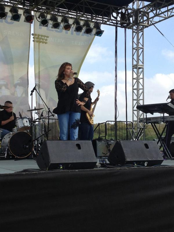 sagesanantonio's tweet image. #patsytorres is tearing it up at #sagemusicfestival! Tix at the gate. Wheatley Heights Sports Complex!